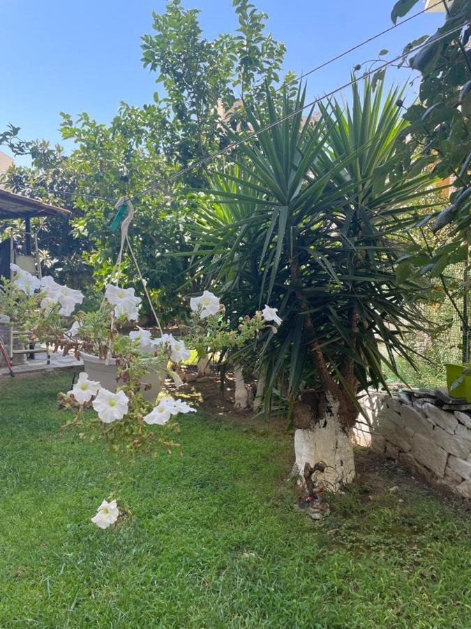 Sofis Garden Hotel Cavala Exterior foto
